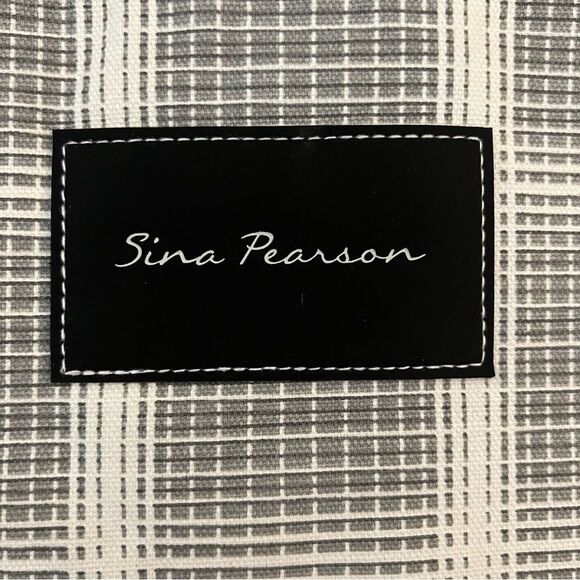 Sina Pearson Momentum Textiles Gray Ivory Plaid with Black Tote Bag NEW - Picture 3 of 11